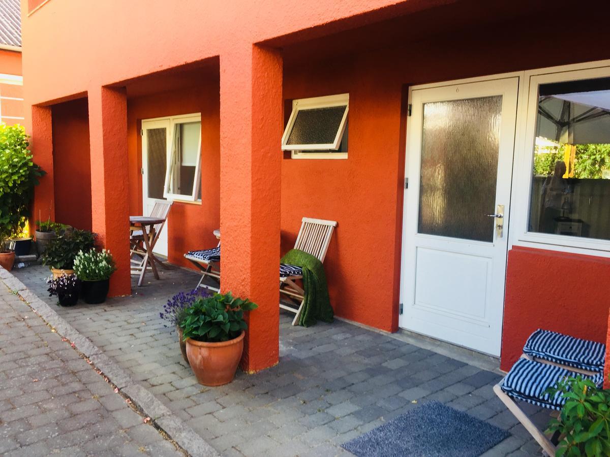 Badepensionat Sandloppen - Ferielejligheder Allinge-Sandvig Exteriör bild